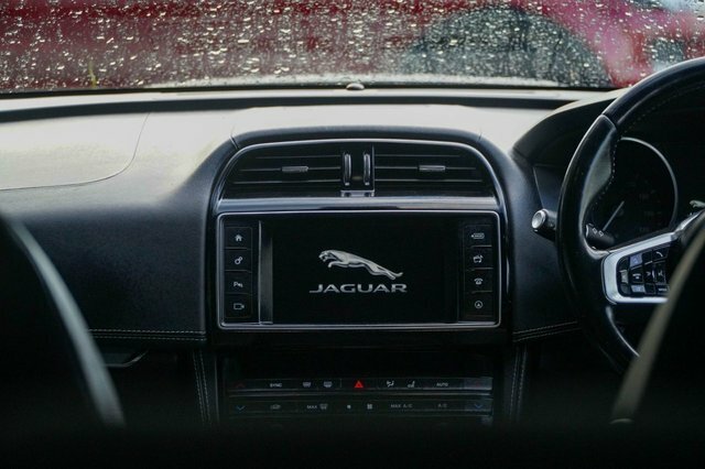 Jaguar F-Pace 2.0 D180 Portfolio Awd Euro 6 S S Red #49