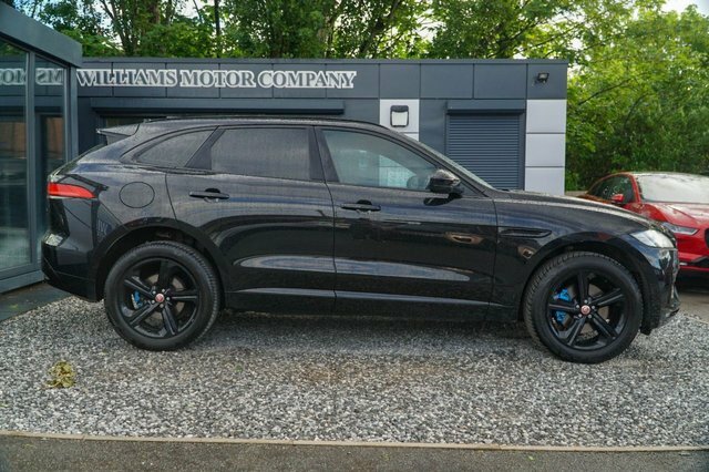 Jaguar F-Pace 2017 3.0 D300 V6 S Suv Awd Euro 6 Black #6