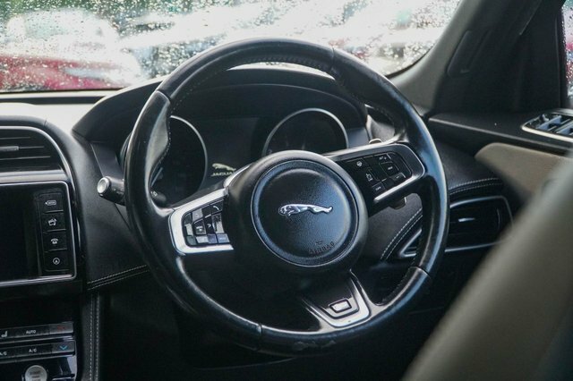 Jaguar F-Pace 2.0 D180 Portfolio Awd Euro 6 S S Red #35