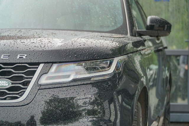 Land Rover Range Rover Velar 2L R-dynamic S White #15