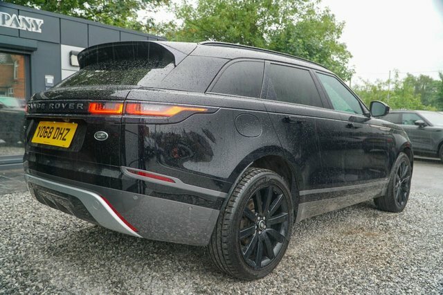 Land Rover Range Rover Velar 2L R-dynamic S White #56