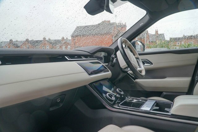 Land Rover Range Rover Velar 2L R-dynamic S White #23