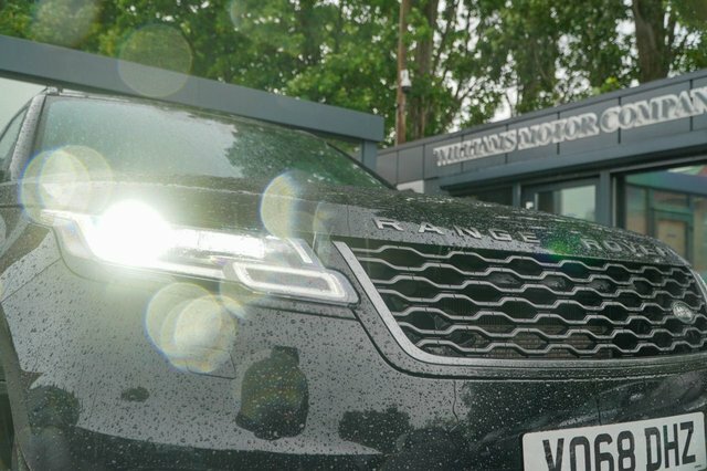 Land Rover Range Rover Velar 2L R-dynamic S White #70