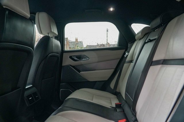 Land Rover Range Rover Velar 2L R-dynamic S White #32
