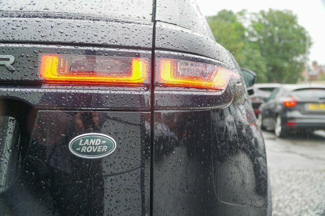 Land Rover Range Rover Velar 2L R-dynamic S White #55