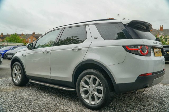 Land Rover Discovery Sport 2018 2.0 Td4 Hse Suv 4Wd Euro 6 S White #5