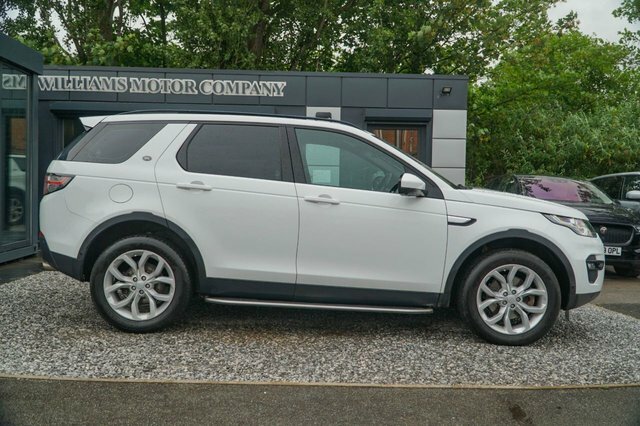 Land Rover Discovery Sport 2018 2.0 Td4 Hse Suv 4Wd Euro 6 S White #6