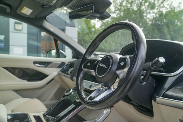 Jaguar I-Pace 2022 400 90Kwh Black Suv 4Wd 40 Black #4
