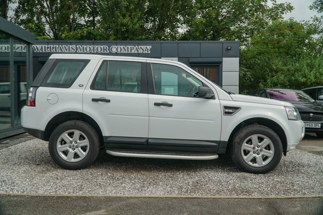 Land Rover Freelander 2 2013 2.2 Td4 Gs Suv 4Wd Euro 5 White #6