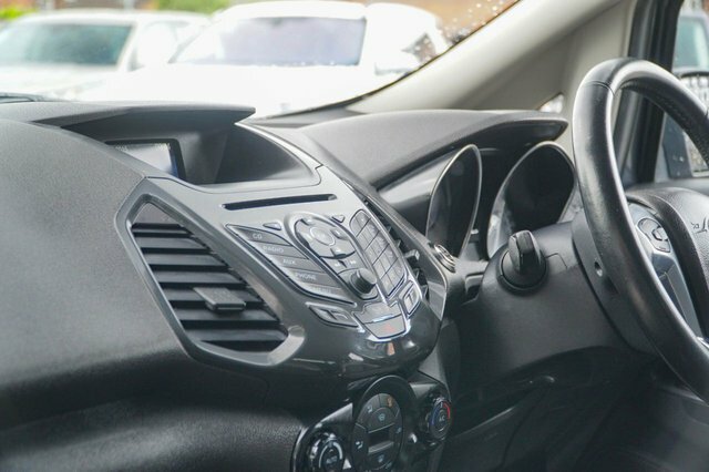 Ford Ecosport 1.5 Titanium Powershift  #24