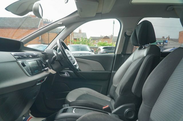 Citroen C4 Picasso 2013 1.6 E-hdi Airdream Exclusive Mpv Silver #2