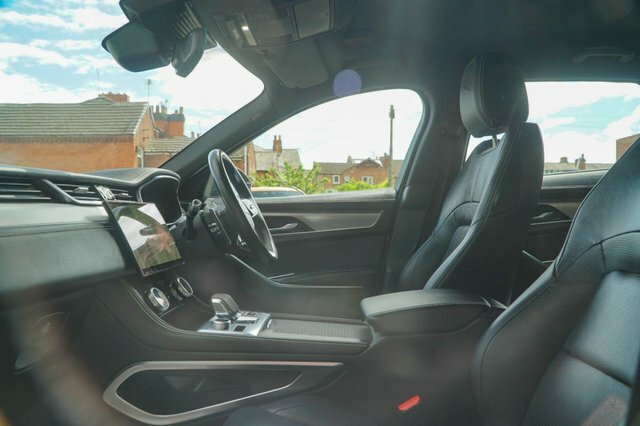 Jaguar F-Pace 2022 2.0 D200 Mhev R-dynamic S Suv White #2