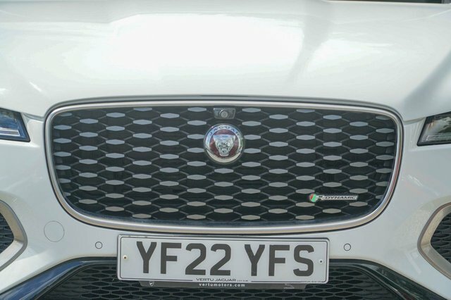 Jaguar F-Pace 2.0 D200 R-dynamic Black Awd 2022 Blue #11