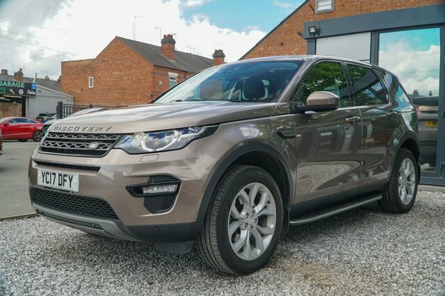 Land Rover Discovery Sport 2017 2.0 Td4 Se Tech Suv 4Wd Eur Brown #3