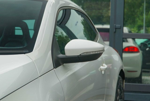 Volkswagen Scirocco 2.0 Tdi Bluemotion Tech 2013 White #16