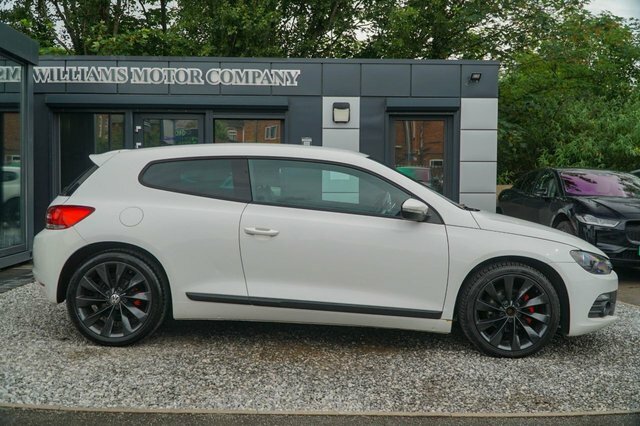 Volkswagen Scirocco 2013 2.0 Tdi Bluemotion Tech Gt Hatchback Dies White #6