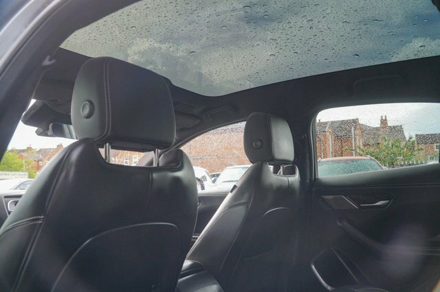Jaguar I-Pace Blackpanoramic Sunroof Black #41