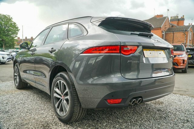 Jaguar F-Pace 2017 2.0 D180 R-sport Suv Awd Euro Grey #5