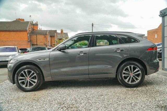 Jaguar F-Pace 2.0L Prestige 178 Bhp Blue #56