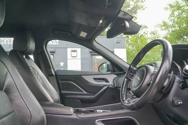Jaguar F-Pace 2.0L Prestige 178 Bhp Blue #15