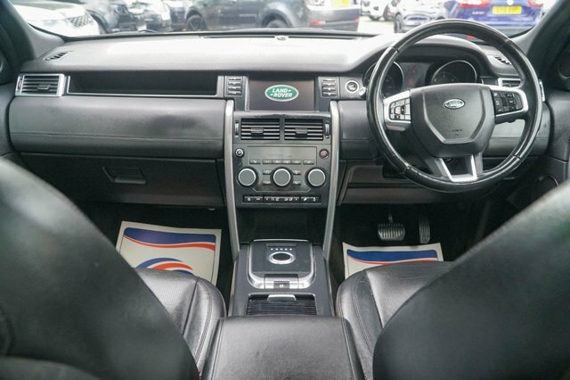 Land Rover Discovery Sport 2018 2.0 Td4 Landmark Suv 4Wd Euro YE68WNL White #4