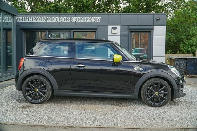 Mini Electric Cooper S Level 2 Black #63