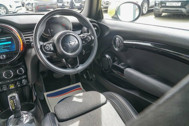 Mini Electric Cooper S Level 2 Black #30