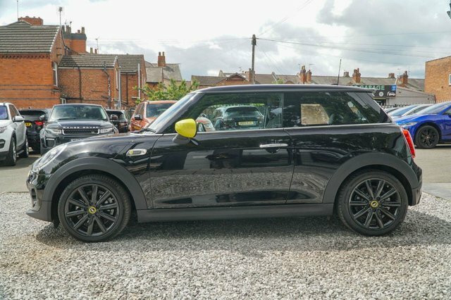 Mini Electric Cooper S Level 2 Black #50