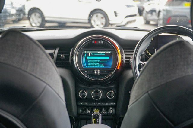 Mini Electric Cooper S Level 2 Black #21