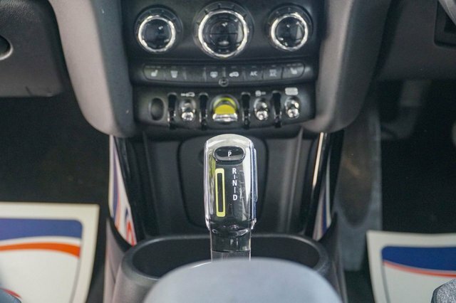 Mini Electric Cooper S Level 2 Black #31