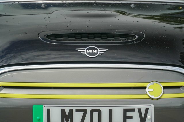 Mini Electric Cooper S Level 2 Black #56