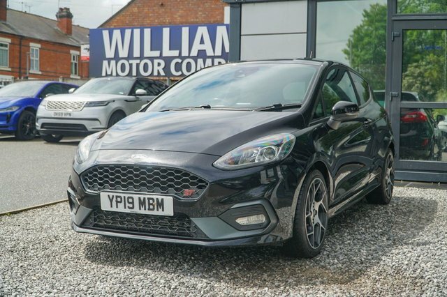 Ford Fiesta 2019 1.5T Ecoboost St-2 Hatchback Manua Black #3