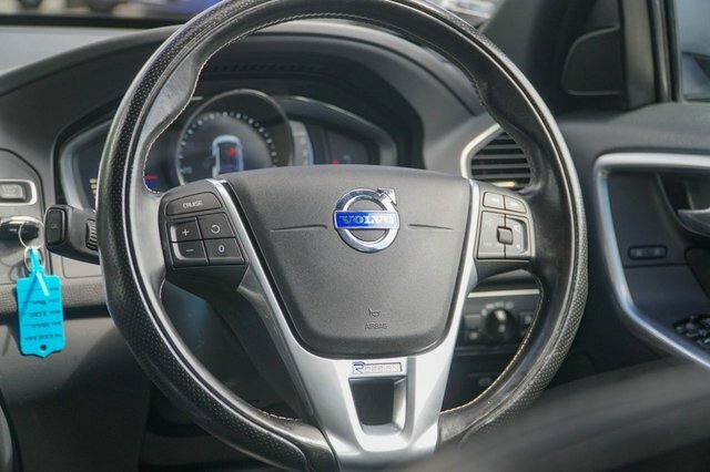 Volvo XC60 D4 Se Nav White #36