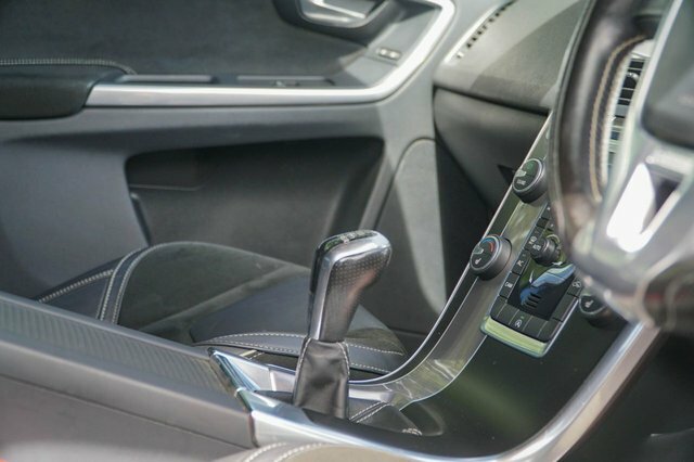 Volvo XC60 D4 Se Nav White #59