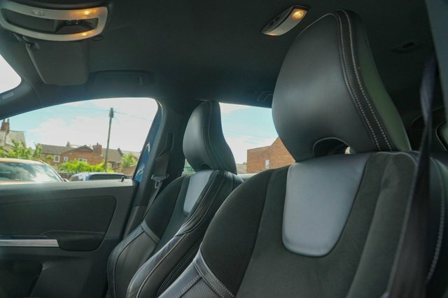 Volvo XC60 D4 Se Nav White #22