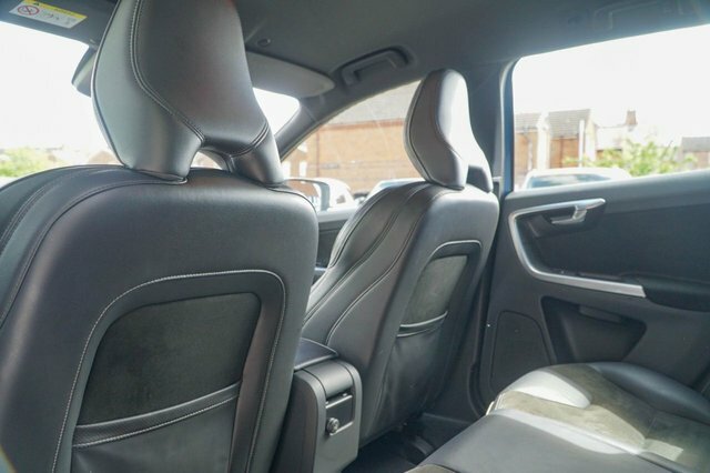 Volvo XC60 D4 Se Nav White #34