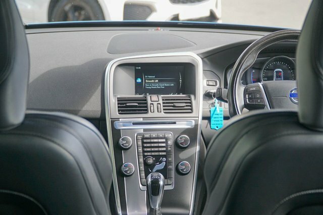 Volvo XC60 D4 Se Nav White #50