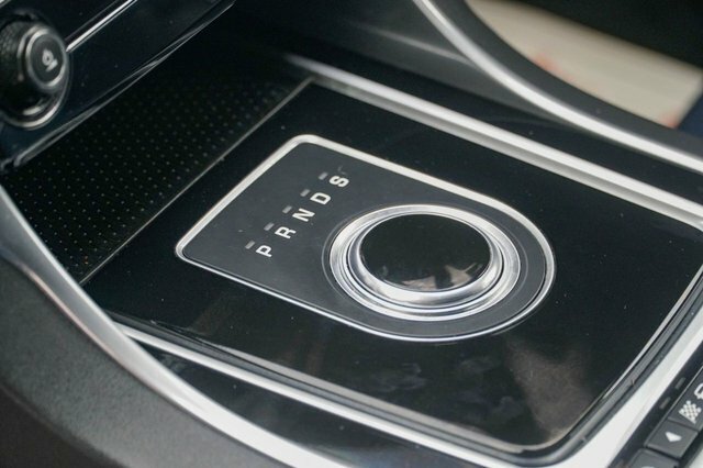Jaguar XE 2.0D Portfolio Blue #41