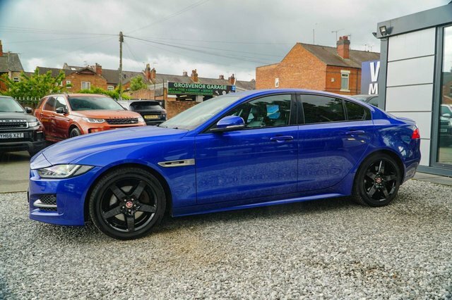 Jaguar XE 2.0D Portfolio Blue #52