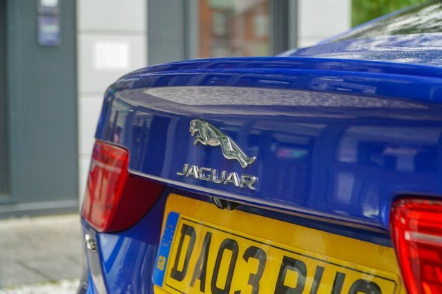Jaguar XE 2.0D Portfolio Blue #19