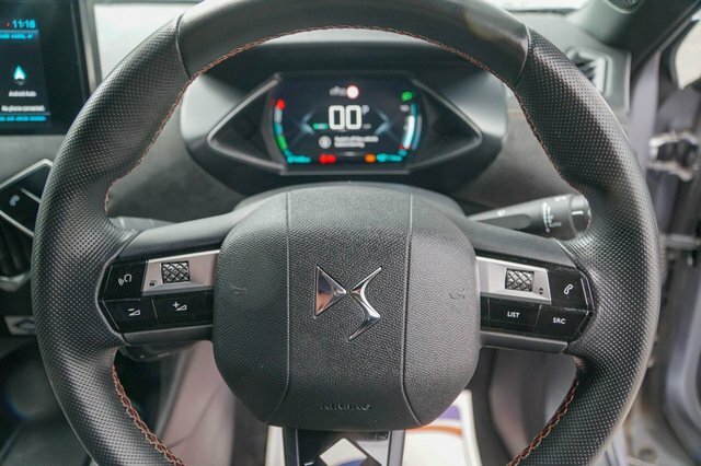 DS DS 3 Crossback Ds3 Crossback Performance Line Ev White #9