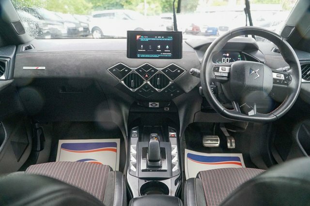 DS DS 3 Crossback 2021 E-tense 50Kwh Performance Line Crossback Grey #4