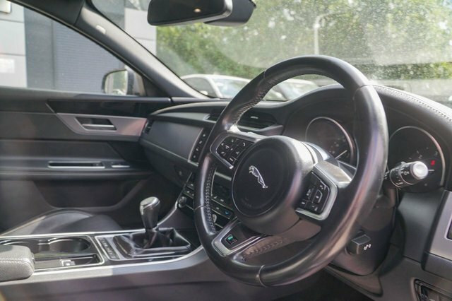 Jaguar XF 3.0D V6 Portfolio Blue #55