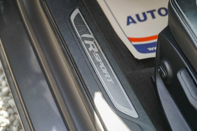 Jaguar XF 3.0D V6 Portfolio Blue #28