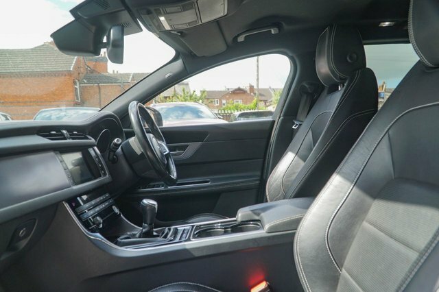 Jaguar XF 2017 2.0D R-sport Sportbrake Eur Grey #2