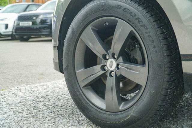 Land Rover Range Rover Velar 2.0 D180 R-dynamic Se Grey #19