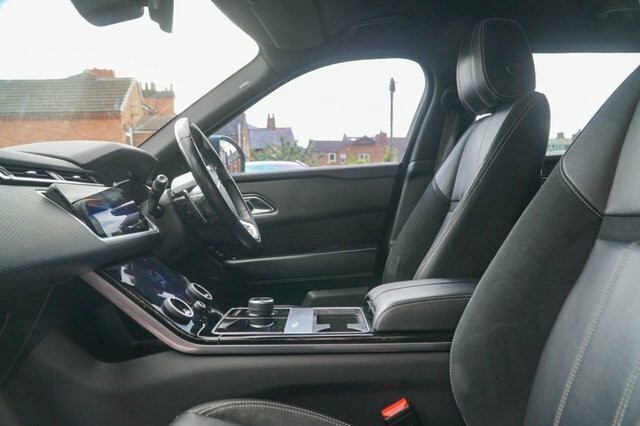 Land Rover Range Rover Velar 2018 2.0 D180 R-dynamic S Suv 4Wd Silver #2