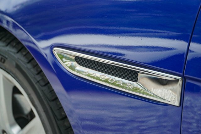 Jaguar XE 2.0 Gtdi Prestige 197 Bhp Black #20