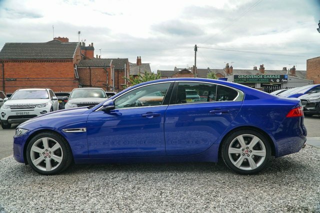 Jaguar XE 2.0 Gtdi Prestige 197 Bhp Black #18