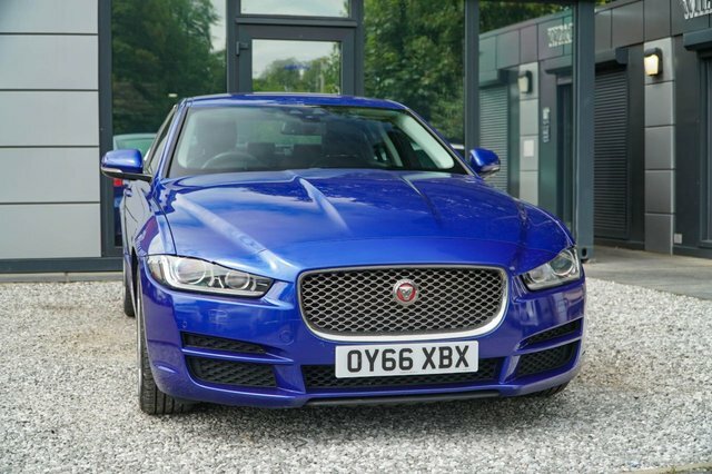Jaguar XE 2.0 Gtdi Prestige 197 Bhp Black #9
